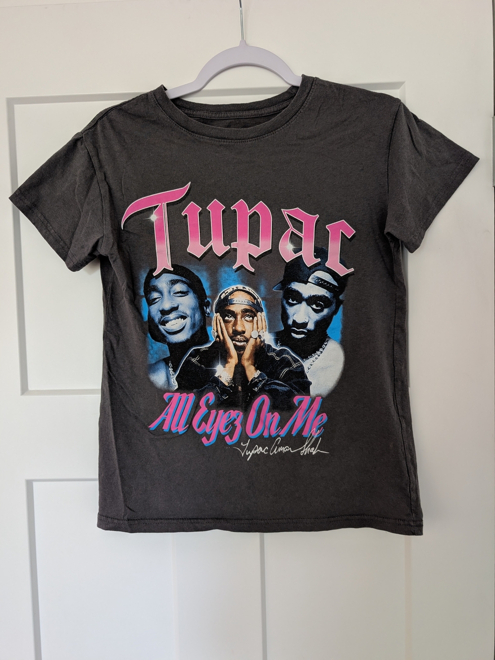 Tupac Graphic Tee with Pink & Blue Print Size XS